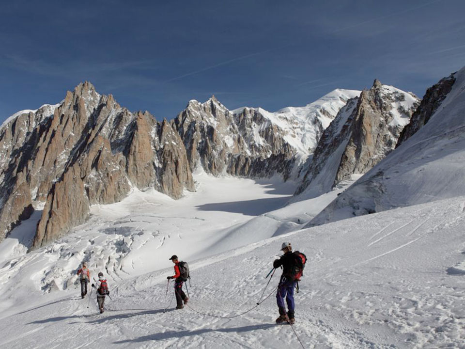 Trekking & Glacier Walking - La Traversée de la Vallée Blanche